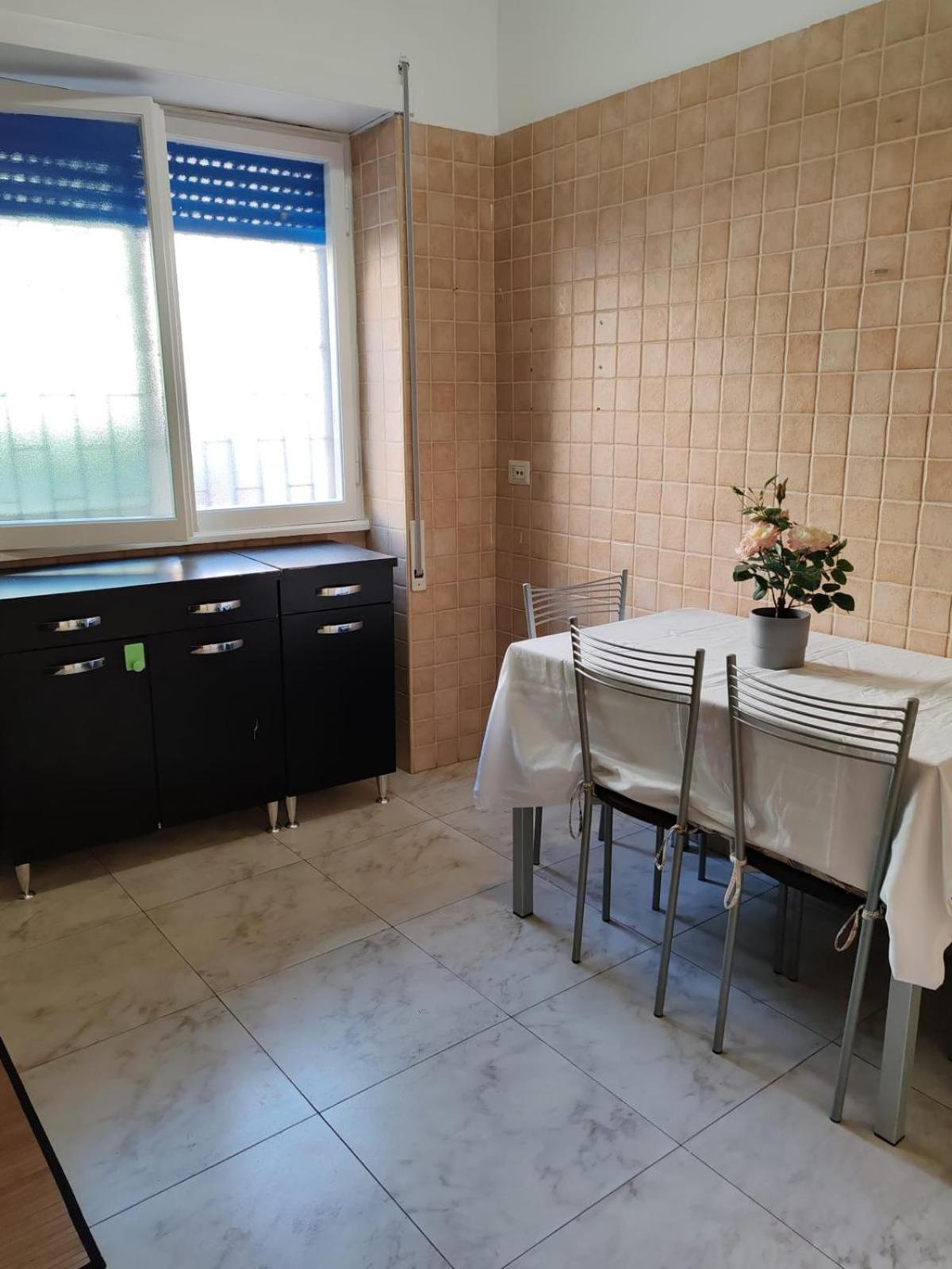 Affittacamere Appia Nuova 639 罗马 外观 照片